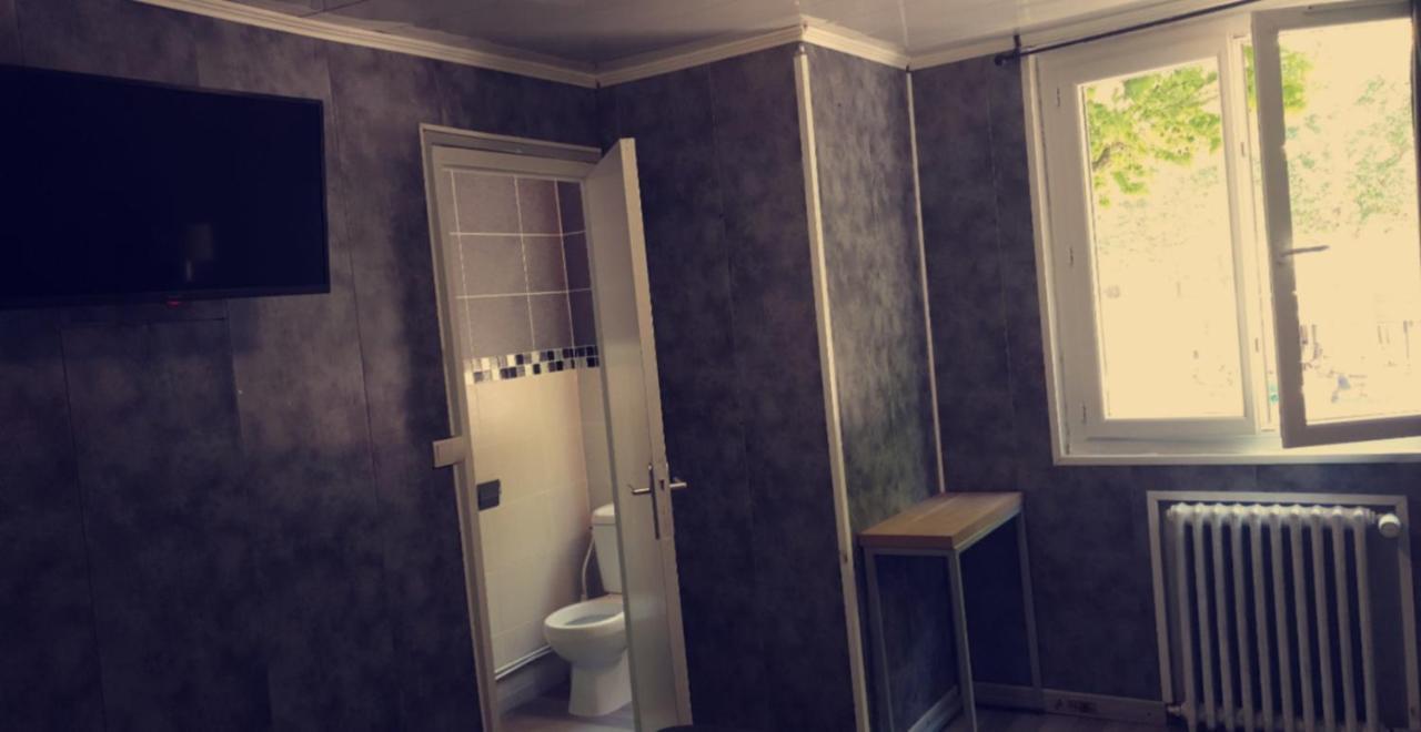 Hotel Orion Rouen Bagian luar foto
